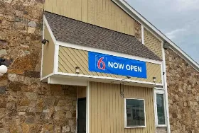 Photograph of Motel 6, Ada