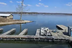 Photograph of Blue Bluff Harbor Resort, Grove