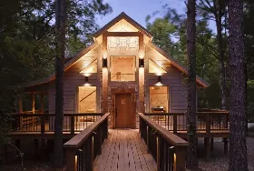 Photograph of Hidden Hills Cabins, Broken Bow