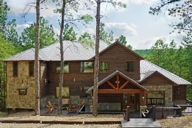 Photograph of Rustic Mountain Lodge, Broken Bow