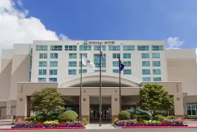 Photograph of Embassy Suites by Hilton, Portland