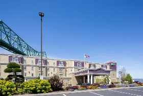 Photograph of Holiday Inn Express, Astoria