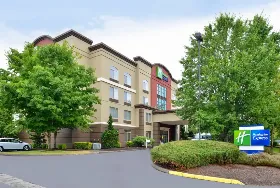 Photograph of Holiday Inn Express, Hillsboro