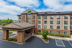 Photograph of Holiday Inn Express, Eugene