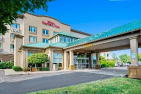 Photograph of Hilton Garden Inn, Portland