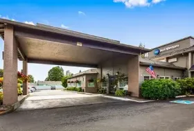 Photograph of Best Western Oak Meadows Inn, Saint Helens