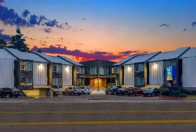 Photograph of Motel 6, Portland