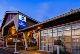 Photograph of Best Western Garden Villa Inn, Roseburg