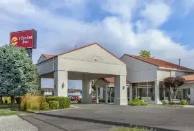 Photograph of Clarion Inn, Ontario