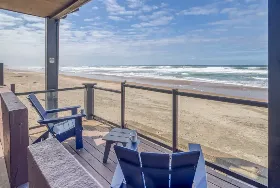 Photograph of The Starfish Manor Oceanfront Hotel, Lincoln City