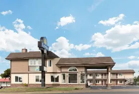 Photograph of Days Inn, Newport