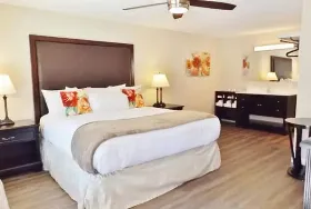 Photograph of The Waldport Inn, Waldport