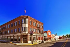 Photograph of Hotel Condon, Condon