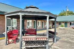 Photograph of Courtesy Inn, Eugene