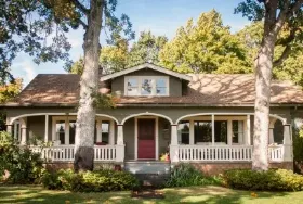 Photograph of Seven Oaks Bed And Breakfast, Hood River