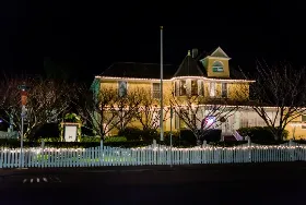 Photograph of Gilbert Inn Bed and Breakfast, Seaside