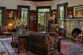 Photograph of Touvelle House Bed And Breakfast, Jacksonville