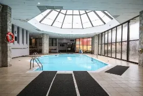 Photograph of Crowne Plaza, Reading