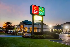 Photograph of Clarion Hotel, Exton