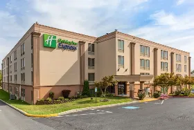 Photograph of Holiday Inn Express, Mechanicsburg