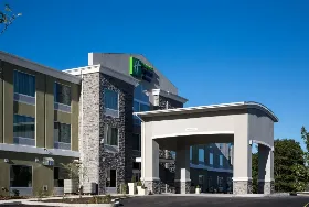 Photograph of Holiday Inn Express, Carlisle