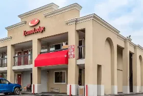Photograph of Econo Lodge,