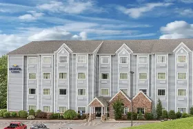 Photograph of Microtel Inn & Suites, Waynesburg