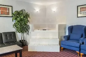 Photograph of Quality Inn, Gibsonia