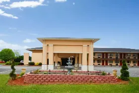 Photograph of Quality Inn, Barkeyville