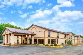 Photograph of Days Inn, Blairsville