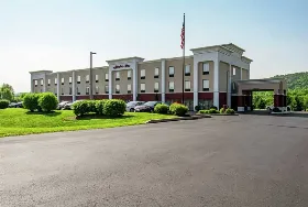 Photograph of Hampton Inn, Pine Grove