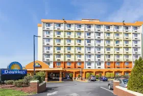 Photograph of Days Inn, Chester