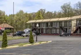 Photograph of Econo Lodge, White Haven
