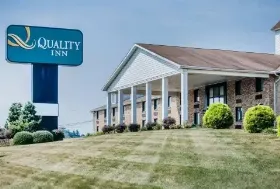 Photograph of Quality Inn, Enola