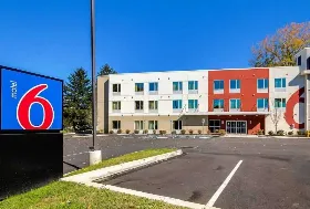 Photograph of Motel 6, Allentown
