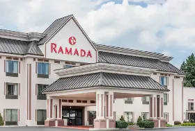Photograph of Ramada by Wyndham, Harrisburg