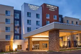 Photograph of Fairfield Inn & Suites, 
