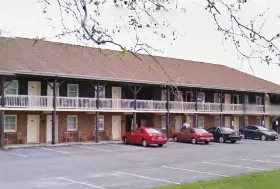 Photograph of Mill Stream Country Inn, Smoketown