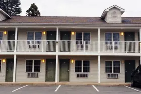 Photograph of All Suites Inn Budget Host, Lewisburg