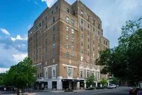 Photograph of Grand Eastonian Hotel, Easton