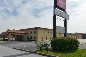 Photograph of Red Roof Inn, Chambersburg