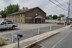 Photograph of Theo's Motel, Shippensburg
