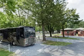 Photograph of Harrisburg East Campground & Storage, Harrisburg