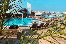 Photograph of Escape Resort, Newtown