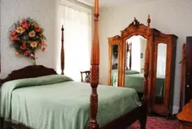 Photograph of Historic Stone House Restaurant & Country Inn, Farmington