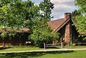 Photograph of Foggy Mountain Lodge & Restaurant, Stahlstown