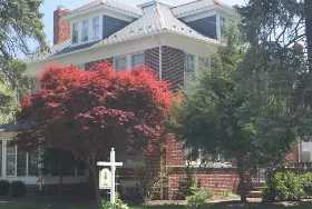 Photograph of Red Lion Bed & Breakfast, Red Lion