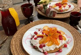 Photograph of The Queen, Bellefonte