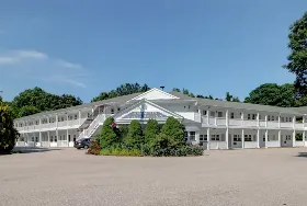 Photograph of Hamilton Village Inn, North Kingstown