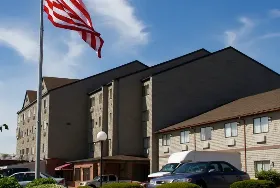 Photograph of Mainstay Hotel And Conference Center, Newport